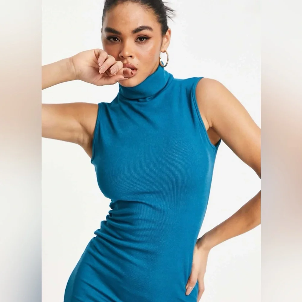 I Saw It First Turtle neck midi body con dress in Teal 14 - Picture 2 of 8